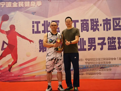 02  誠晖集團球隊摘得(de)季軍-2.jpg