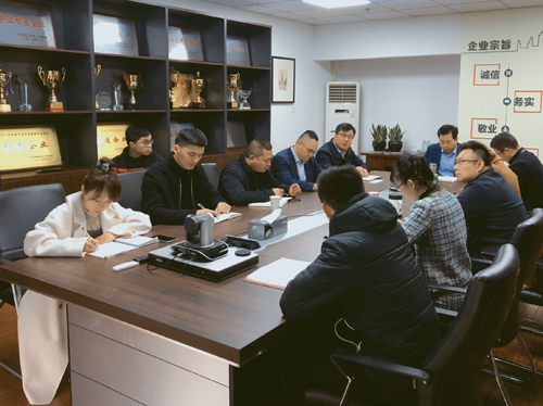 01  會(huì)議(yì)現(xiàn)場(chǎng)2.jpg