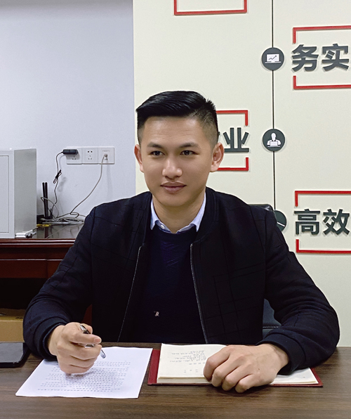 02  集團公司工(gōng)程部何強副經理(lǐ)（主持工(gōng)作(zuò)）部署工(gōng)作(zuò)安排.jpg