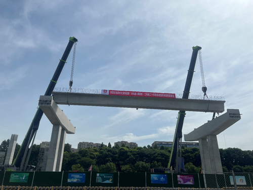 1656979451366132.jpg 桌面.jpg