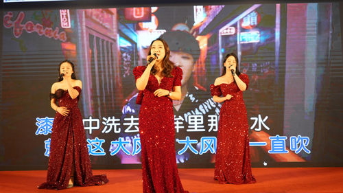 1677486131949096.jpg 04 歌(gē)曲:《大(dà)風(fēng)吹》.JPG