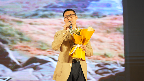 1677486637575480.jpg 13 歌(gē)曲:《忘記你(nǐ)我做(zuò)不(bù)到(dào)》.JPG