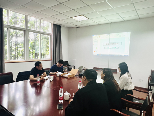 1683680293933235.jpg 02 甯波市(shì)建築市(shì)場(chǎng)管理(lǐ)服務總站(zhàn)領導赴學校(xiào)開(kāi)展焊工(gōng)作(zuò)業(yè)專項整治工(gōng)作(zuò)-2.jpg