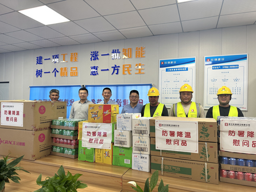 1689208461385678.jpg 桌面.jpg