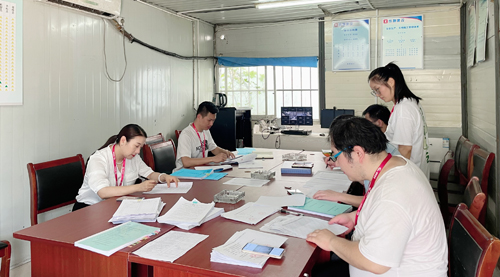 1691712966463379.jpg 01 工(gōng)程檢查組赴項目部開(kāi)展檢查工(gōng)作(zuò)-1.jpg