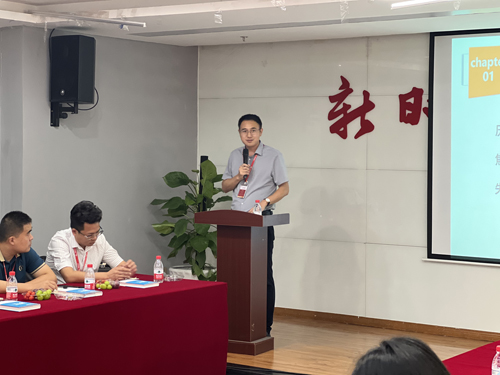 1695082313563754.jpg 08 誠晖集團總經理(lǐ)助理(lǐ)兼卓躍科(kē)技(jì)公司總經理(lǐ)任海(hǎi)金(jīn)分(fēn)享書(shū)目:《你(nǐ)的(de)生(shēng)命有(yǒu)什(shén)麽可(kě)能(néng)》.jpg